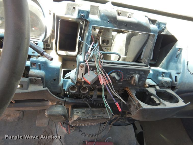 image for item GN9920 2003 Ford F150  pickup truck