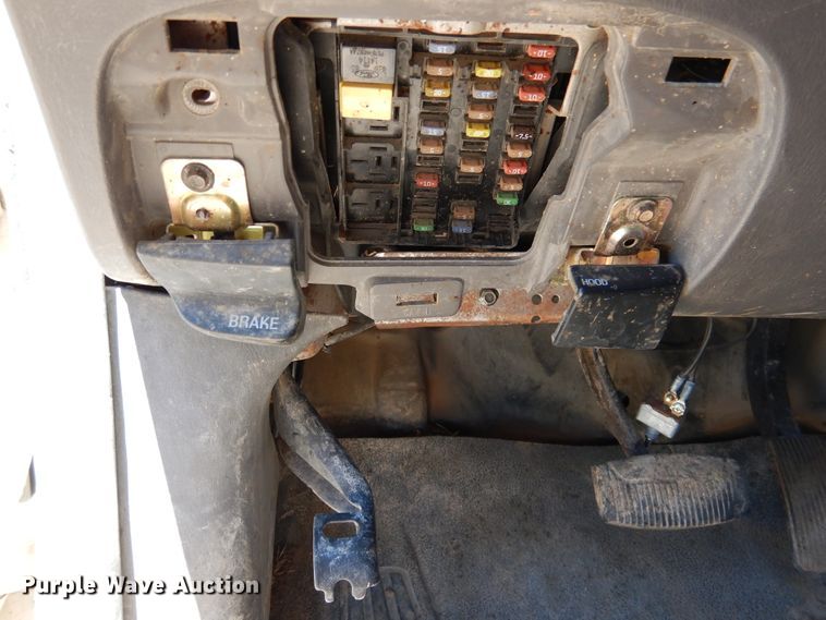 image for item GN9920 2003 Ford F150  pickup truck