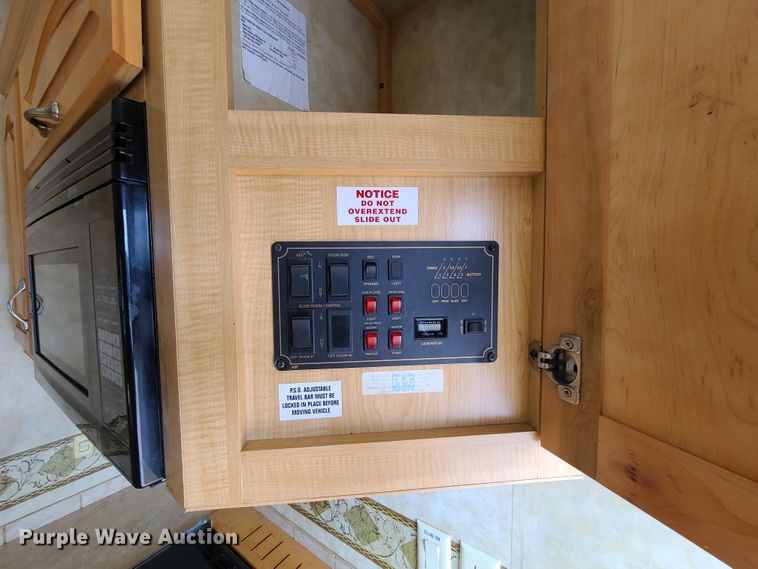 image for item GO9414 2007 KZRV  camper