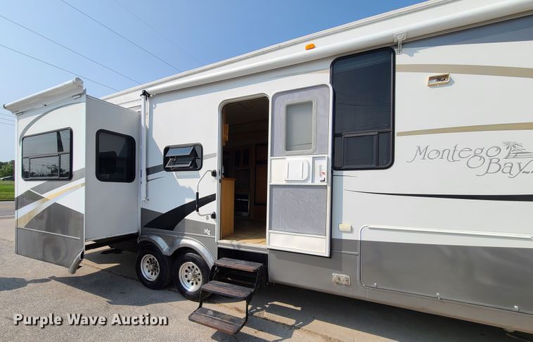 image for item GO9414 2007 KZRV  camper