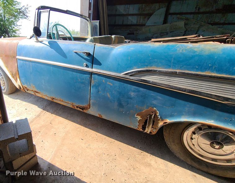 image for item GO9426 1957 Chevrolet  convertible