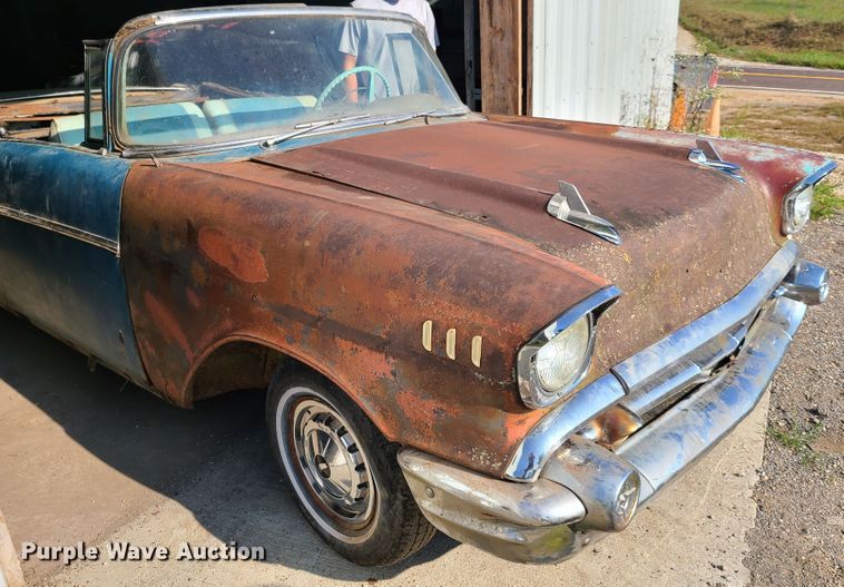 image for item GO9426 1957 Chevrolet  convertible