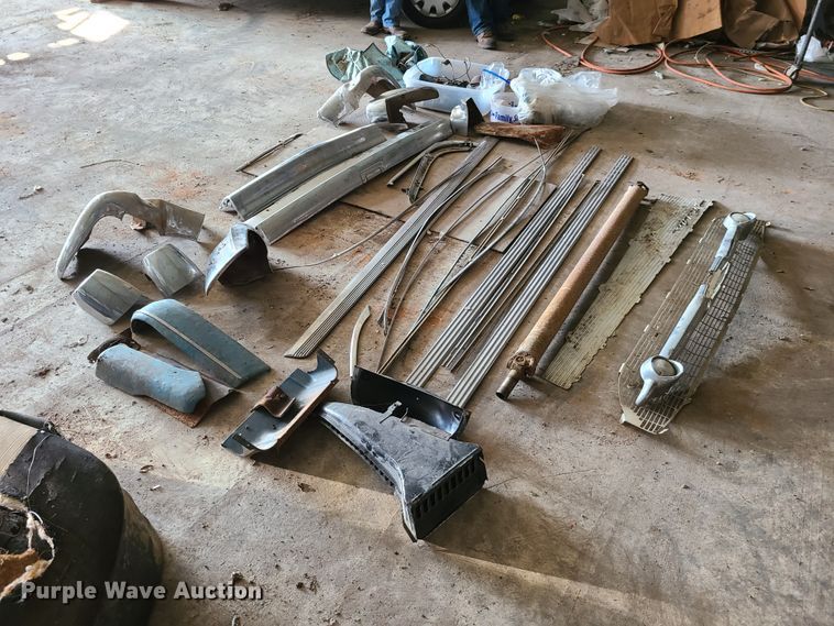 image for item GO9426 1957 Chevrolet  convertible