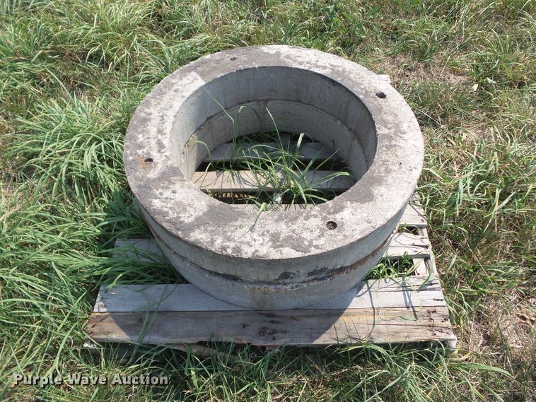 image for item GX9210 Concrete culverts and risers