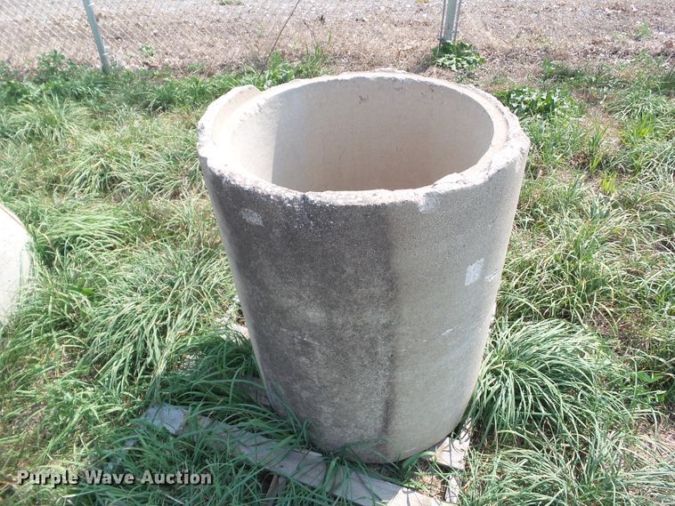image for item GX9210 Concrete culverts and risers