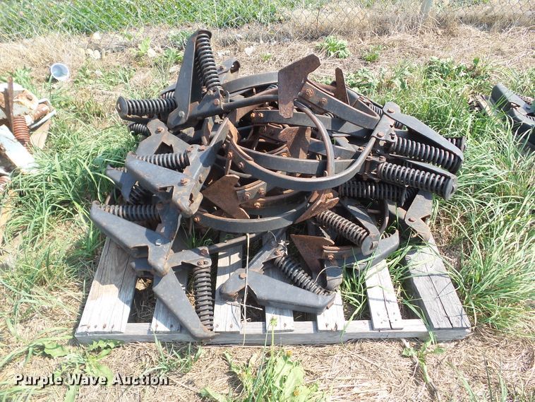 image for item GX9211 Cultivator sweeps