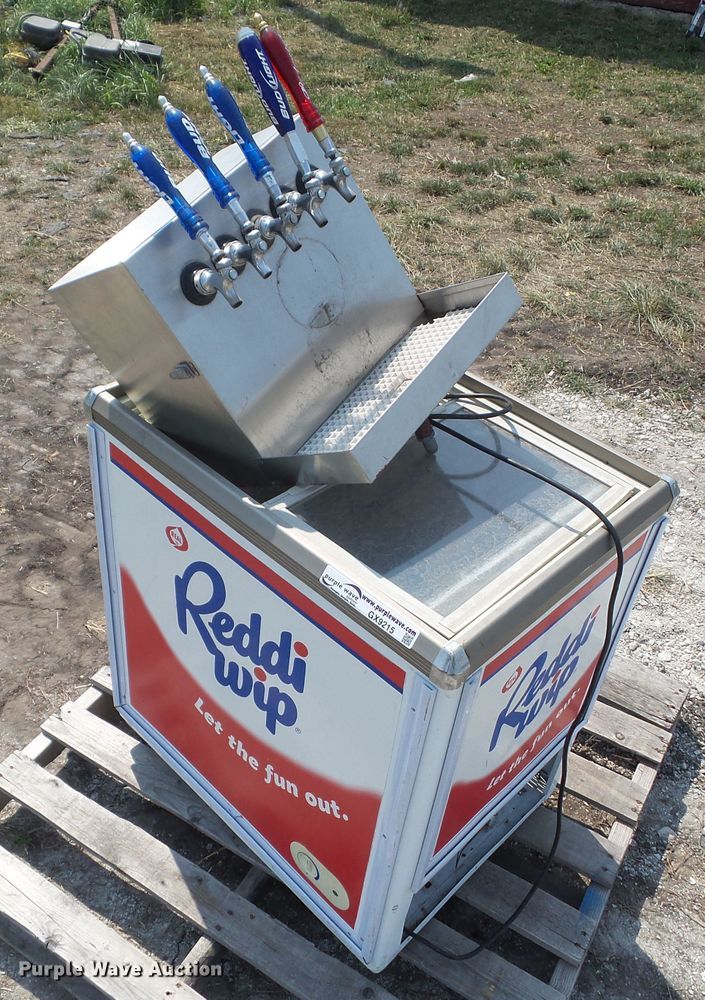 image for item GX9215 Keg drink dispenser