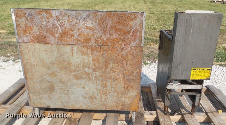 image for item GX9217 (4) fryers