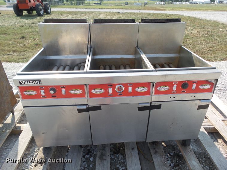 image for item GX9217 (4) fryers