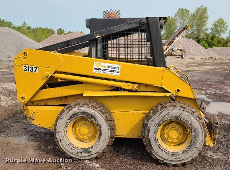 image for item GY9595 John Deere 8875  skid steer loader