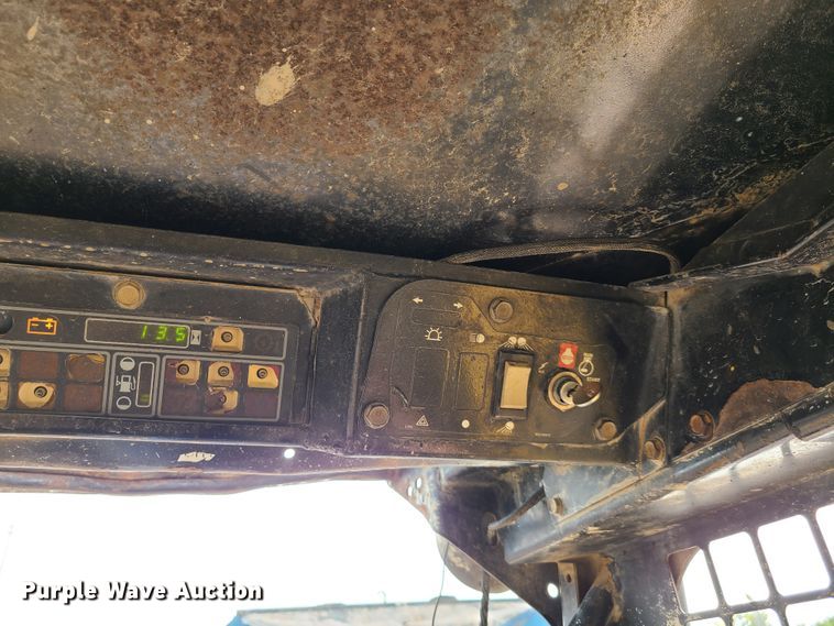 image for item GY9595 John Deere 8875  skid steer loader