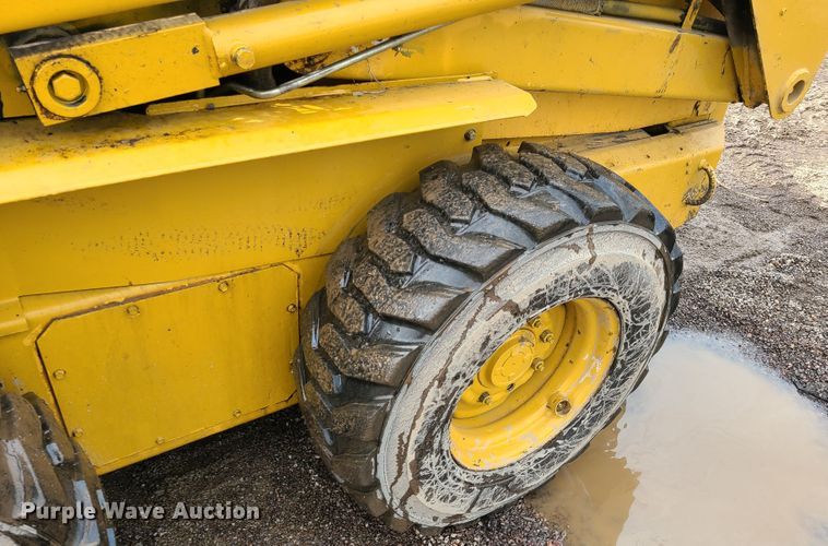 image for item GY9595 John Deere 8875  skid steer loader