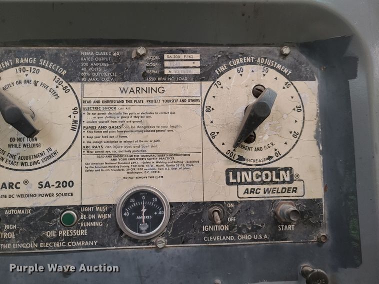 image for item GY9626 Lincoln Shield Arc SA200 arc welder