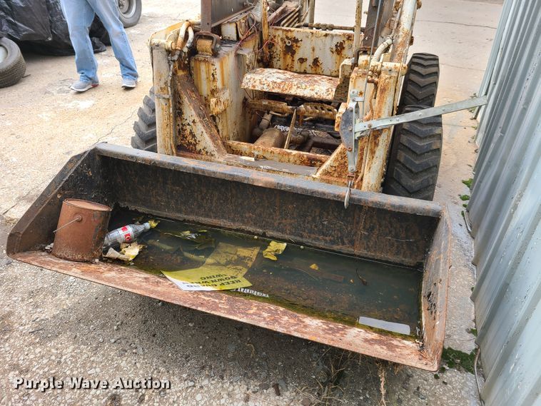 image for item GY9629 Bobcat  skid steer loader