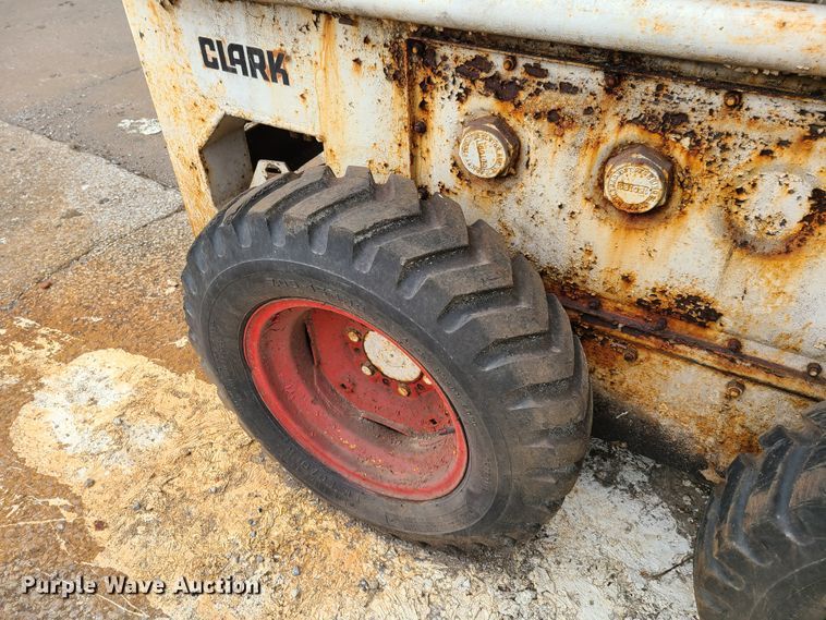 image for item GY9629 Bobcat  skid steer loader