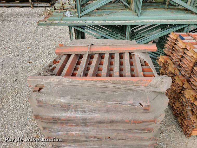 image for item GY9632 Pallet racking