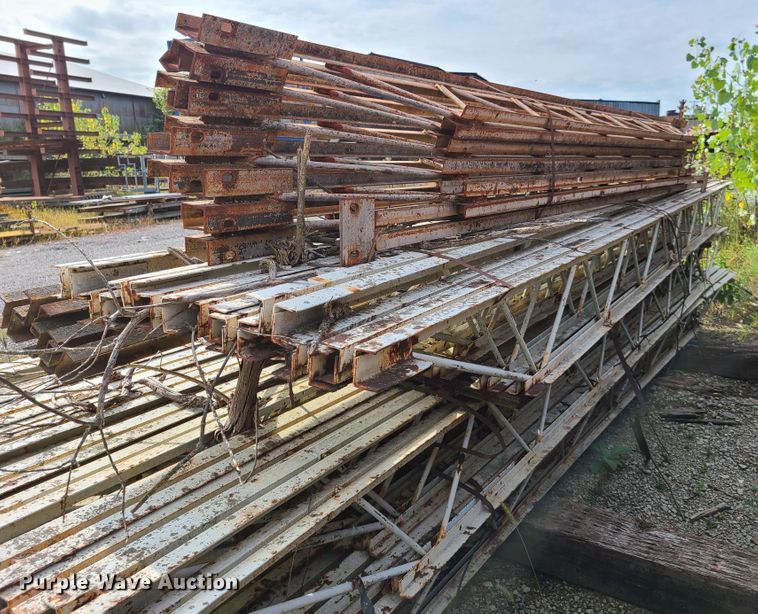 image for item GY9634 Approximately 50 steel trusses