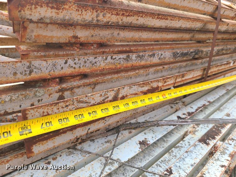 image for item GY9634 Approximately 50 steel trusses