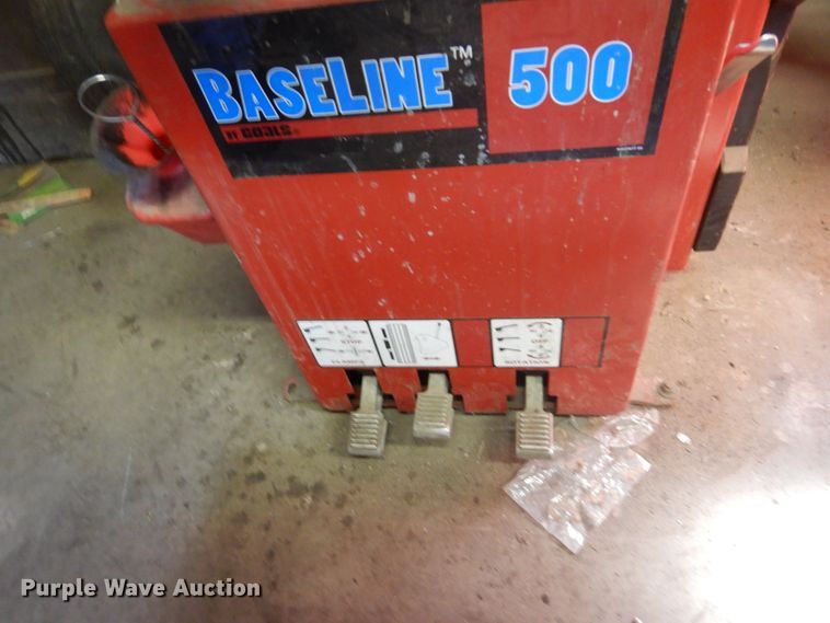 image for item H1737 Coats Baseline 500 tire machine