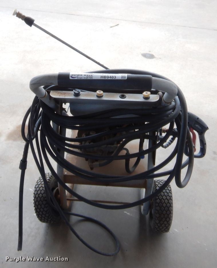 image for item HB9483 Coleman Powermate pressure washer