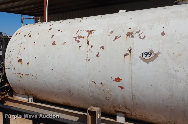 image for item HC9097 10,000 gallon fuel tank