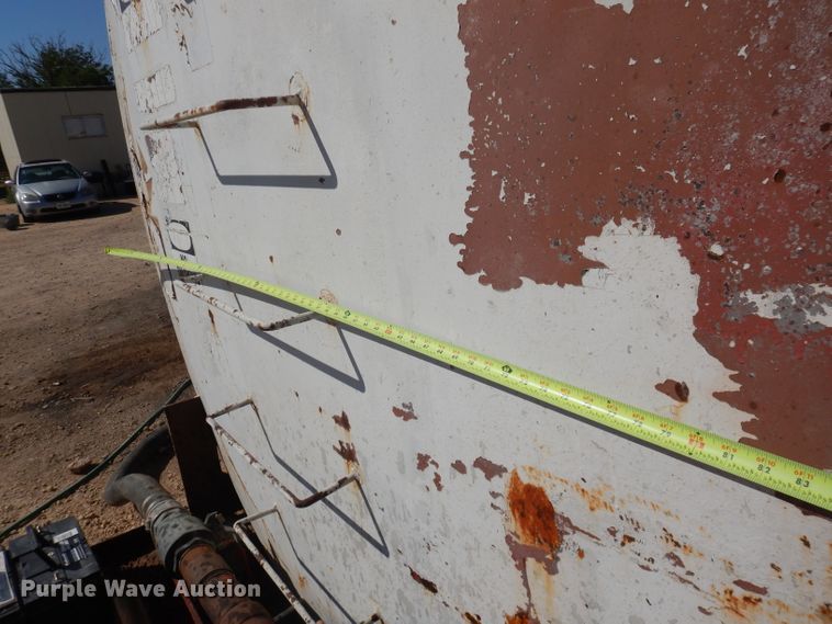 image for item HC9097 10,000 gallon fuel tank