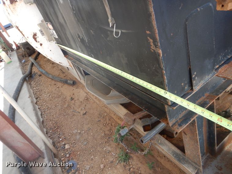 image for item HC9097 10,000 gallon fuel tank