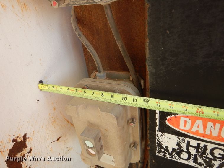 image for item HC9097 10,000 gallon fuel tank