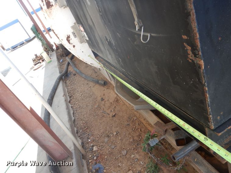 image for item HC9097 10,000 gallon fuel tank