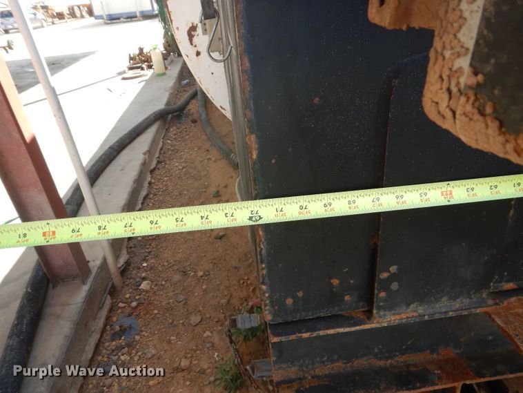 image for item HC9097 10,000 gallon fuel tank