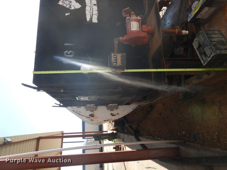 image for item HC9097 10,000 gallon fuel tank