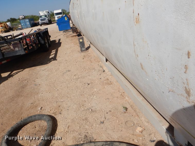 image for item HC9097 10,000 gallon fuel tank