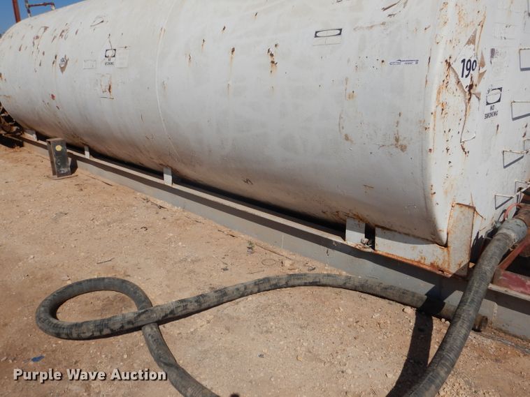 image for item HC9097 10,000 gallon fuel tank