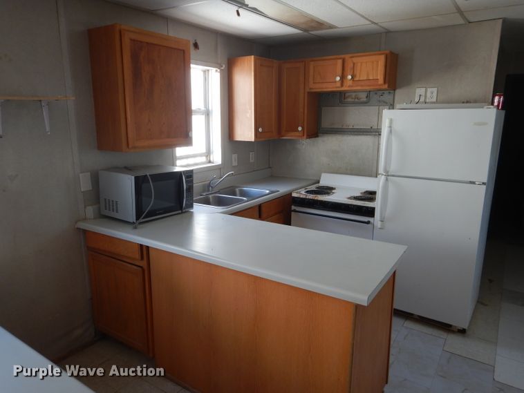 image for item HC9098 Atco manufactured home