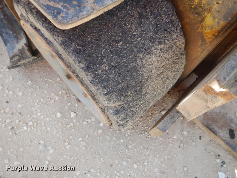 image for item HC9100 Hyster SS396  forklift