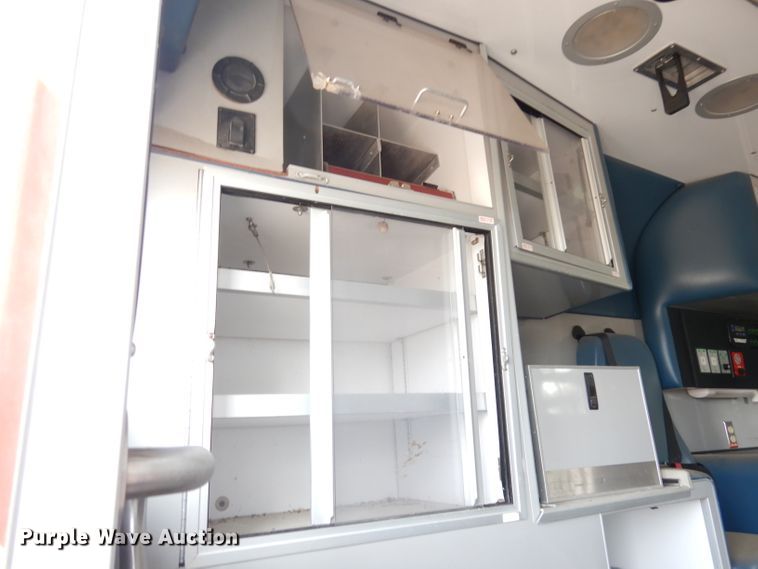 image for item HD9325 Ambulance body