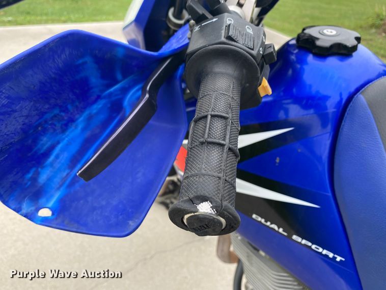 image for item HE9755 2006 Suzuki 650DR motorcycle