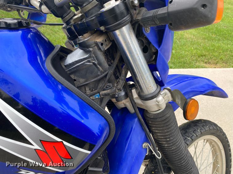 image for item HE9755 2006 Suzuki 650DR motorcycle