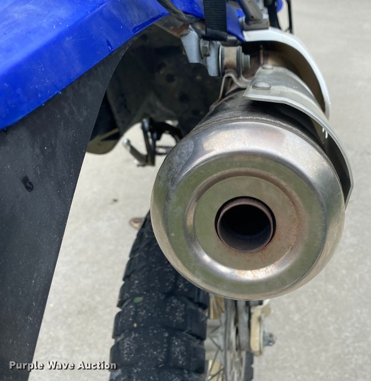 image for item HE9755 2006 Suzuki 650DR motorcycle