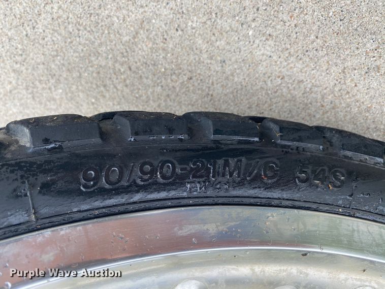 image for item HE9755 2006 Suzuki 650DR motorcycle