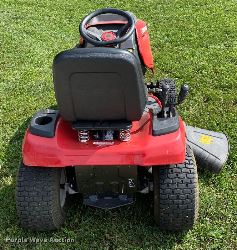 image for item HE9760 2016 Troy-Bilt 2246 lawn mower