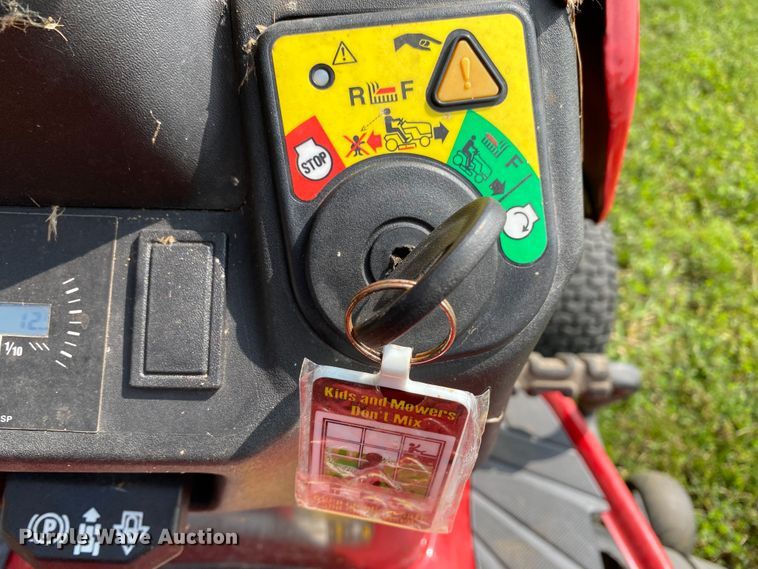 image for item HE9760 2016 Troy-Bilt 2246 lawn mower