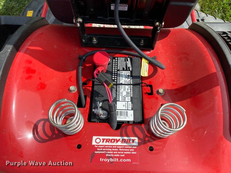 image for item HE9760 2016 Troy-Bilt 2246 lawn mower