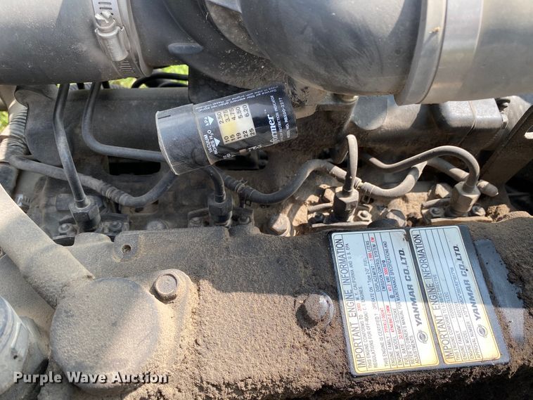 image for item HE9761 2003 John Deere 1600 Turbo lawn mower