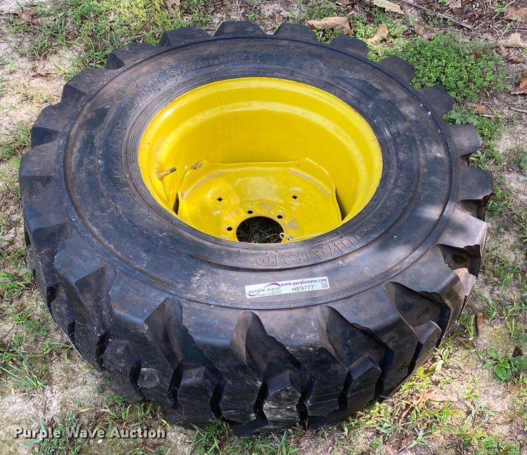 image for item HE9777 Density 15-19.5NHS tire
