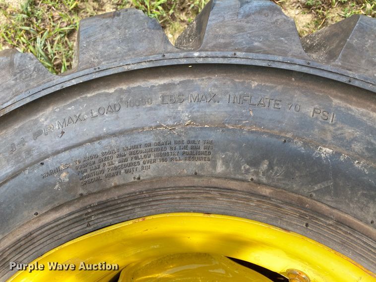 image for item HE9777 Density 15-19.5NHS tire