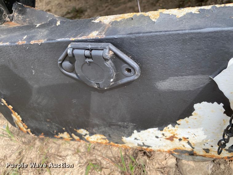 image for item HE9780 Flatbed