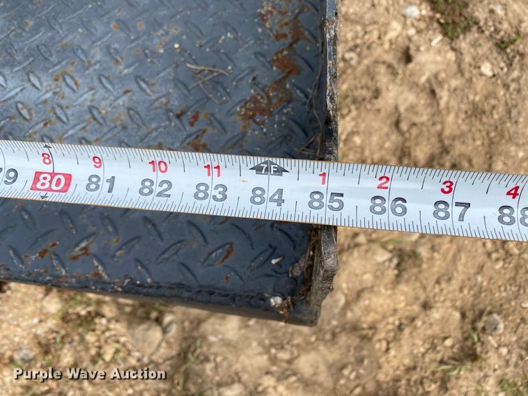image for item HE9780 Flatbed