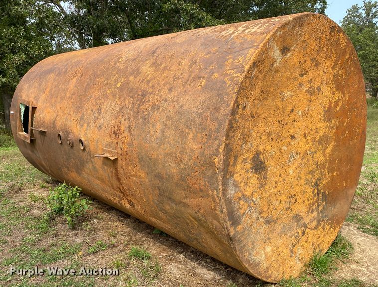 image for item HE9781 Under ground tank
