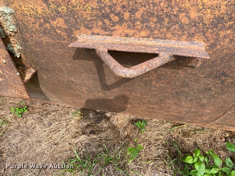 image for item HE9781 Under ground tank